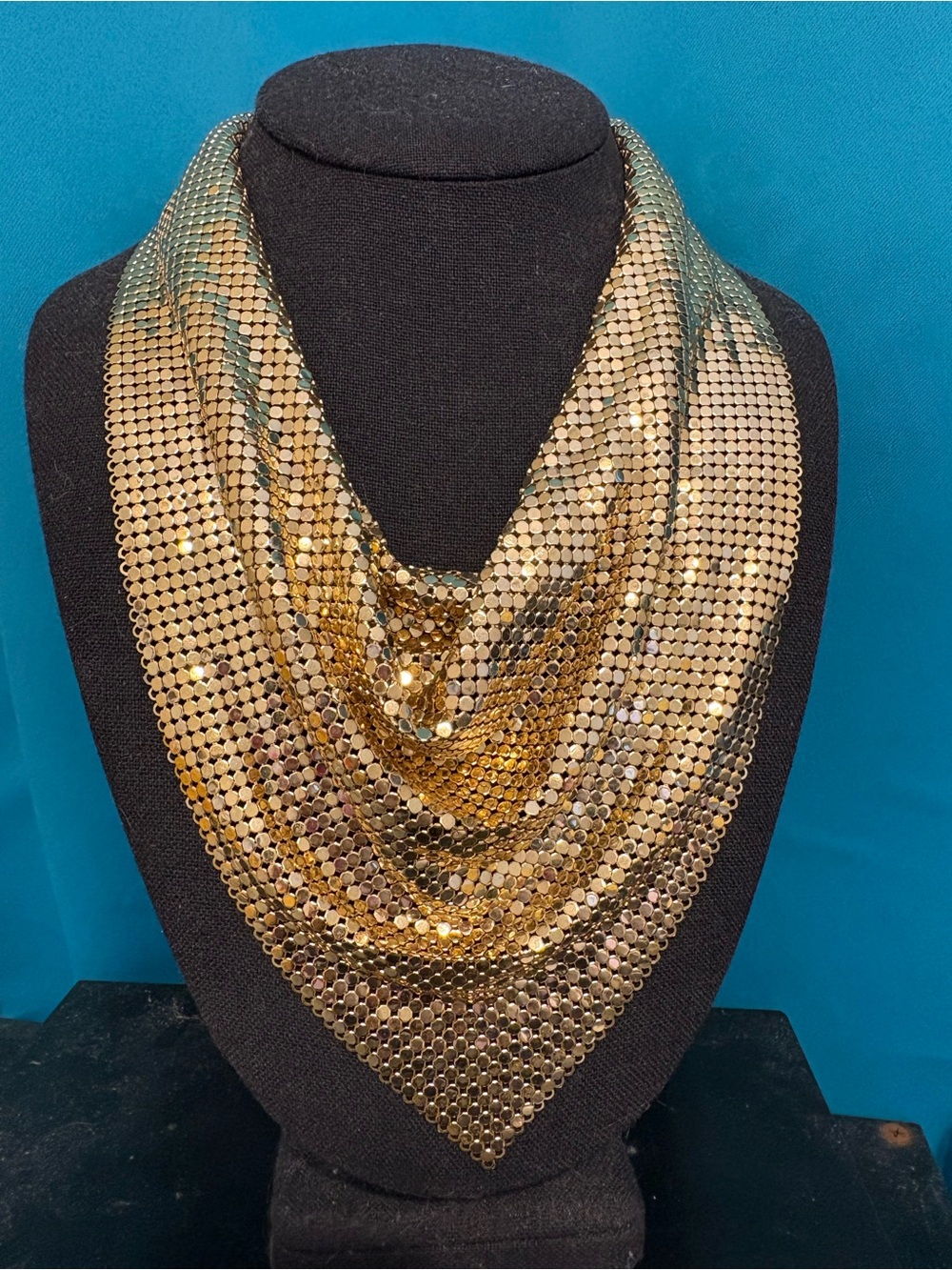 whiting & davis vintage 80’s gold tone mesh chain mail scarf bib necklace heavy